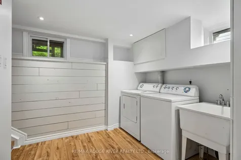 20 Lorne Street Georgina ON L0E 1L0
