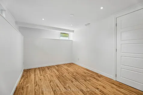 20 Lorne Street Georgina ON L0E 1L0