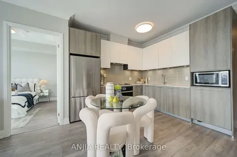 18 Water Walk Drive Markham ON L3R 6L5