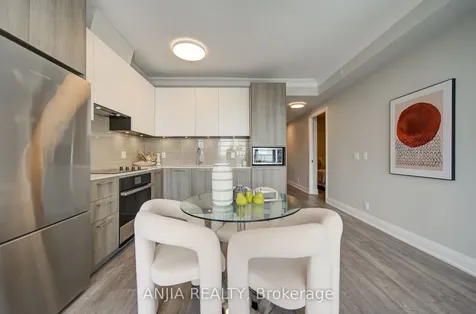 18 Water Walk Drive Markham ON L3R 6L5