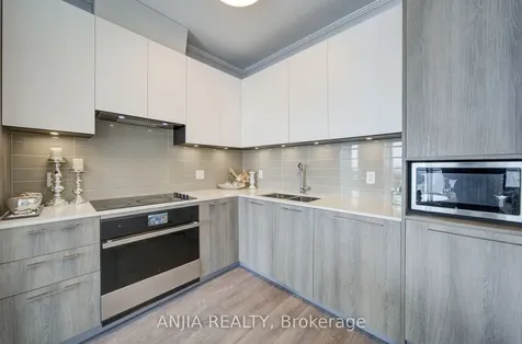 18 Water Walk Drive Markham ON L3R 6L5