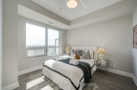 18 Water Walk Drive Markham ON L3R 6L5