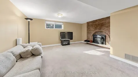 103 Robinson Street Markham ON L3P 1P2