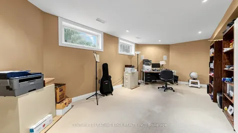 103 Robinson Street Markham ON L3P 1P2