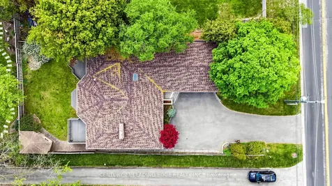 103 Robinson Street Markham ON L3P 1P2
