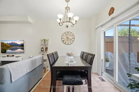 8 Nasir Crescent Vaughan ON L6A 3B3