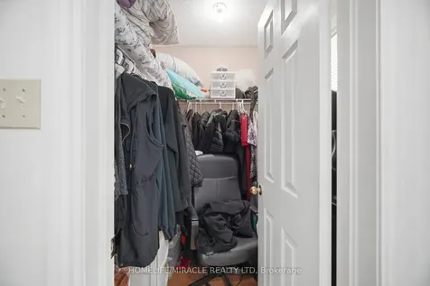 8 Nasir Crescent Vaughan ON L6A 3B3