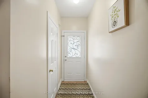 8 Nasir Crescent Vaughan ON L6A 3B3