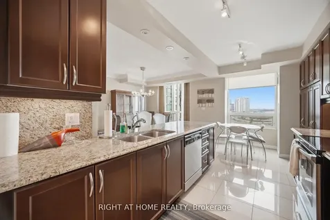 88 Promenade Circle Vaughan ON L4J 9A4