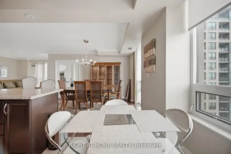 88 Promenade Circle Vaughan ON L4J 9A4