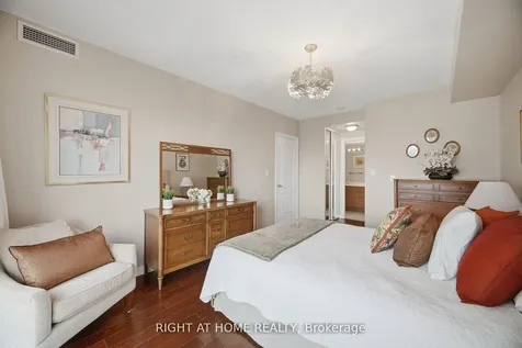 88 Promenade Circle Vaughan ON L4J 9A4