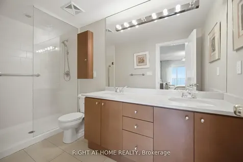 88 Promenade Circle Vaughan ON L4J 9A4