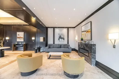 88 Promenade Circle Vaughan ON L4J 9A4
