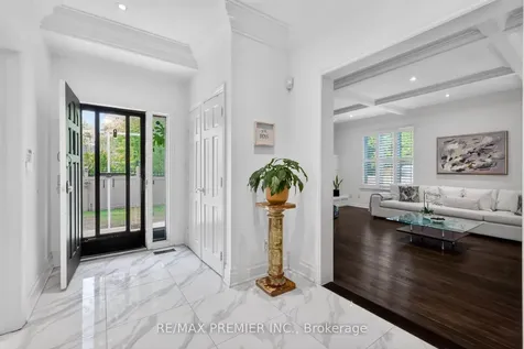 21 Forest Circle Court Vaughan ON L4L 1N8