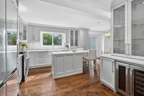 248 Forest Drive Vaughan ON L4L 3T5