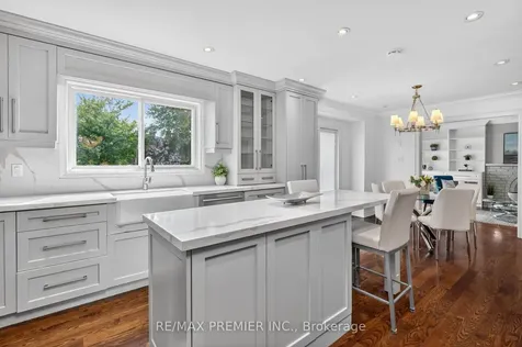 248 Forest Drive Vaughan ON L4L 3T5