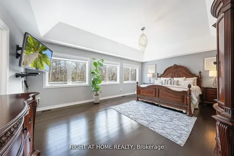 1655 Emberton Way Innisfil ON L9S 0N4