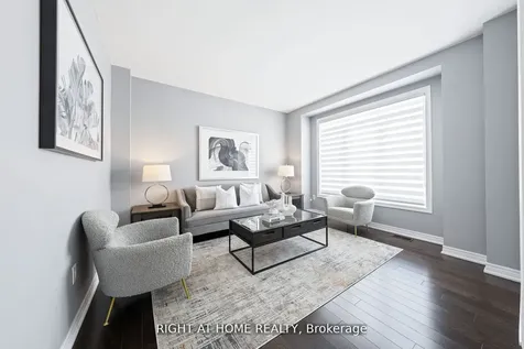 1655 Emberton Way Innisfil ON L9S 0N4
