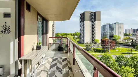 91 Townsgate Drive Vaughan ON L4J 8E8