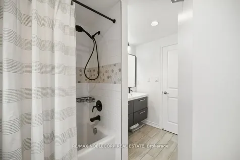 42 Mitchell Avenue New Tecumseth ON L9R 1C2