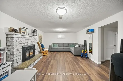 42 Mitchell Avenue New Tecumseth ON L9R 1C2