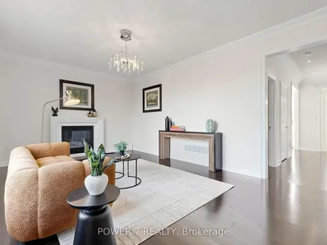 7 Bembridge Drive Markham ON L6C 0J3
