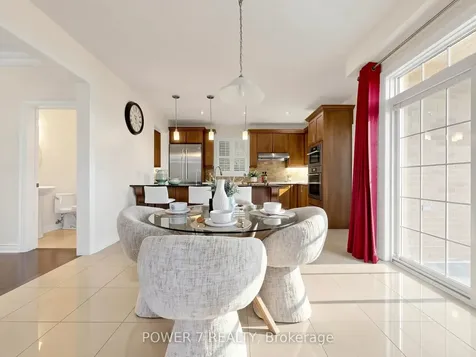 7 Bembridge Drive Markham ON L6C 0J3