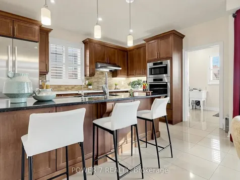 7 Bembridge Drive Markham ON L6C 0J3