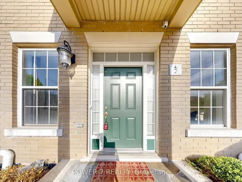 7 Bembridge Drive Markham ON L6C 0J3