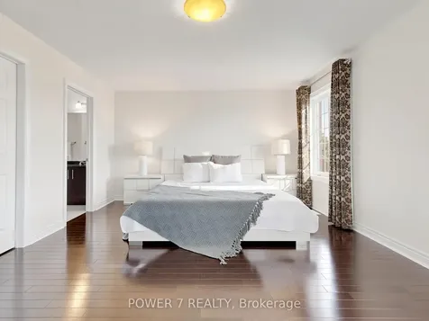 7 Bembridge Drive Markham ON L6C 0J3
