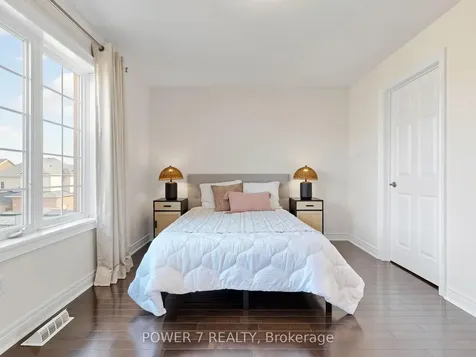 7 Bembridge Drive Markham ON L6C 0J3