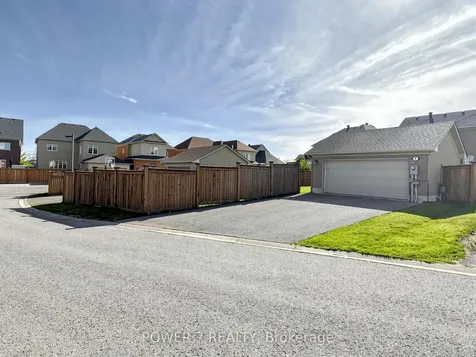 7 Bembridge Drive Markham ON L6C 0J3