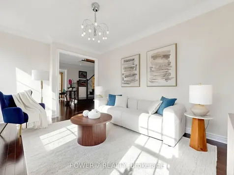 7 Bembridge Drive Markham ON L6C 0J3