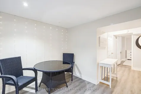 71 Harrison Drive Newmarket ON L3Y 4P3