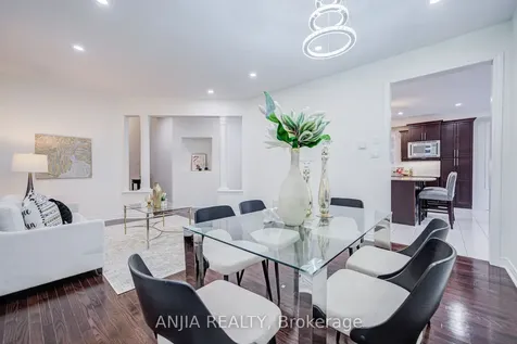 186 Ascalon Drive Vaughan ON L6A 0M8
