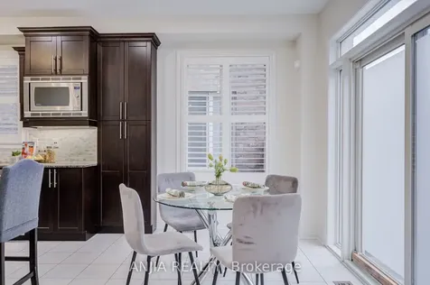 186 Ascalon Drive Vaughan ON L6A 0M8