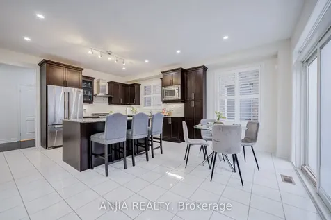 186 Ascalon Drive Vaughan ON L6A 0M8
