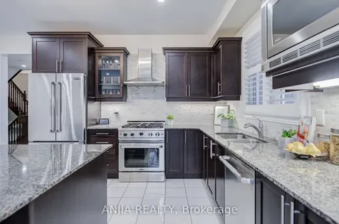186 Ascalon Drive Vaughan ON L6A 0M8