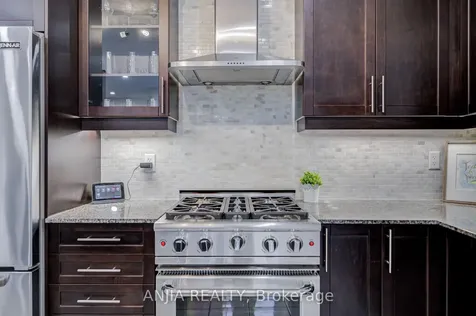 186 Ascalon Drive Vaughan ON L6A 0M8