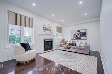 186 Ascalon Drive Vaughan ON L6A 0M8
