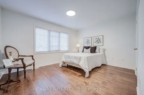 186 Ascalon Drive Vaughan ON L6A 0M8