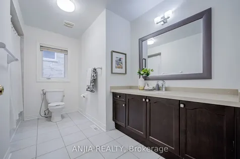 186 Ascalon Drive Vaughan ON L6A 0M8