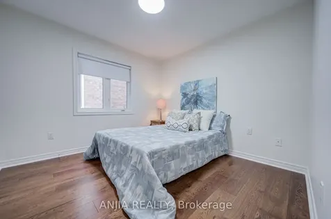 186 Ascalon Drive Vaughan ON L6A 0M8