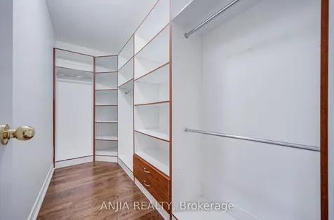 186 Ascalon Drive Vaughan ON L6A 0M8