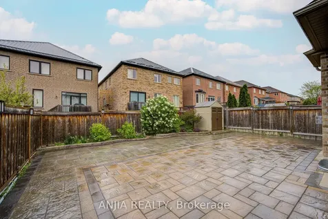 186 Ascalon Drive Vaughan ON L6A 0M8