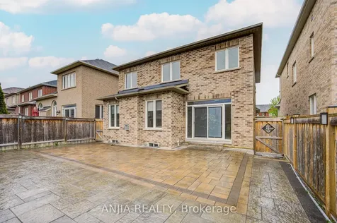 186 Ascalon Drive Vaughan ON L6A 0M8