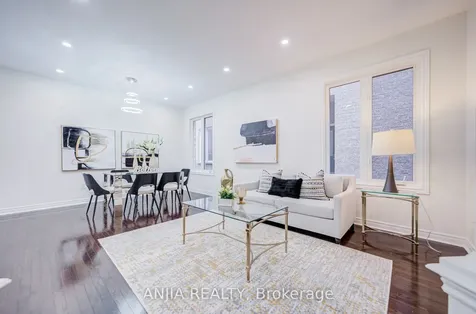 186 Ascalon Drive Vaughan ON L6A 0M8