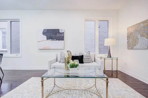 186 Ascalon Drive Vaughan ON L6A 0M8
