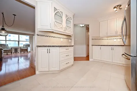 250 Davis Drive Newmarket ON L3Y 7T7