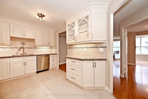 250 Davis Drive Newmarket ON L3Y 7T7